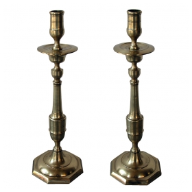 a large-scaled pair of english victorian baluster-form brass candlesticks