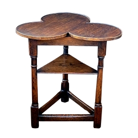 English Brown Oak Trefoil Tavern Table