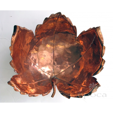 a beautifully rendered american hand-wrought copper maple leaf-form bowl by alfredo sciarrotta b. 1907 d. 1985; stamped: 'sciarrotta hand made, newport ri'