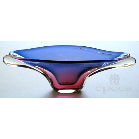 a large and impressive murano mid-century elliptical-form glass bowl in hues of blue and aubergine; by seguso