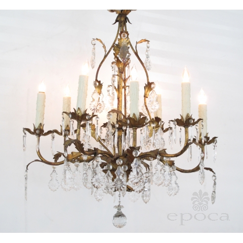  elegant italian 1960's hollywood regency 8-light gilt-tole chandelier