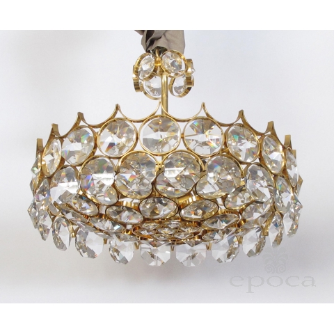 chic 1960's gilt-brass and crystal 6-light pendant chandelier designed by Gaetano Sciolari for Palwa